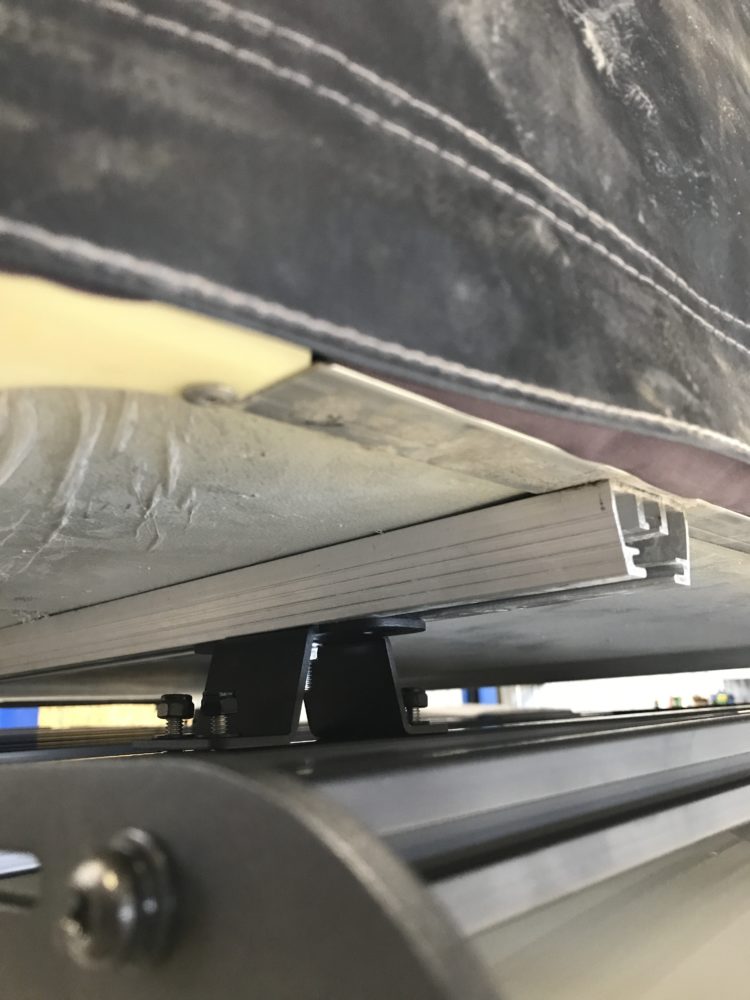 Prinsu 1" Mounting Feet Setup Closeup
