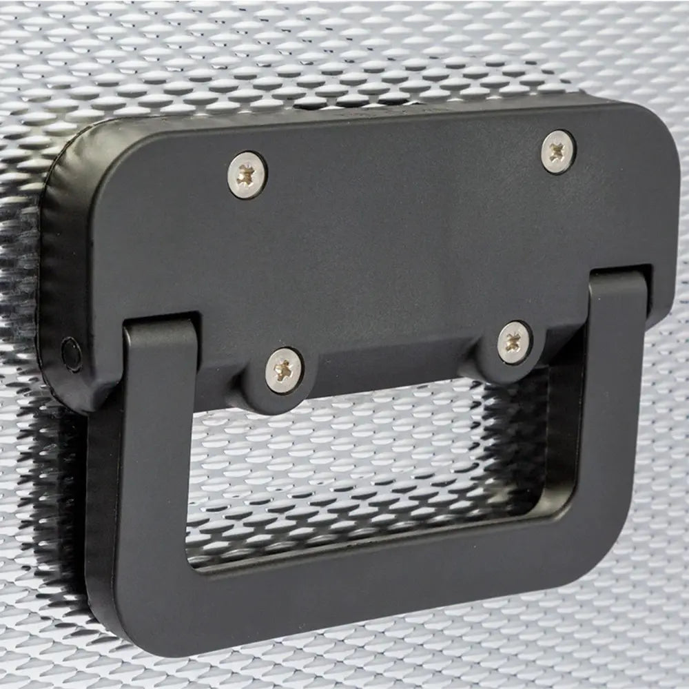 Picture of carry handles of the national luna smart fridge 
