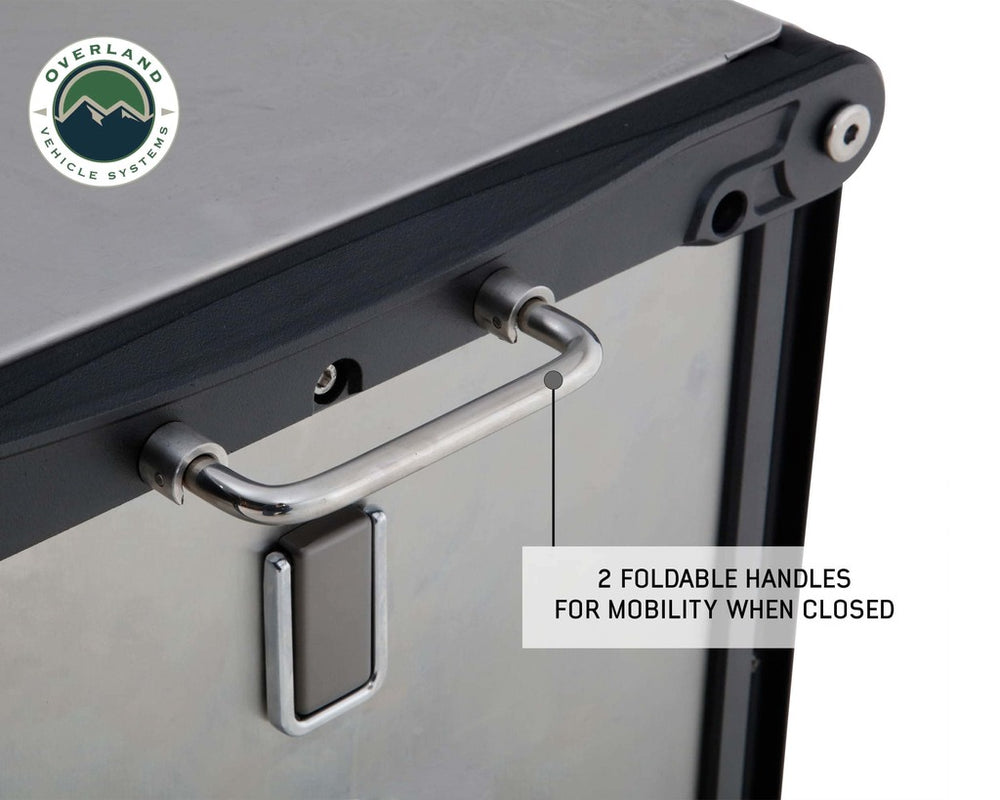 Overland Komodo Camp Kitchen Mobility Features