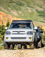 Toyota Driving With A Prinsu Roof Rack