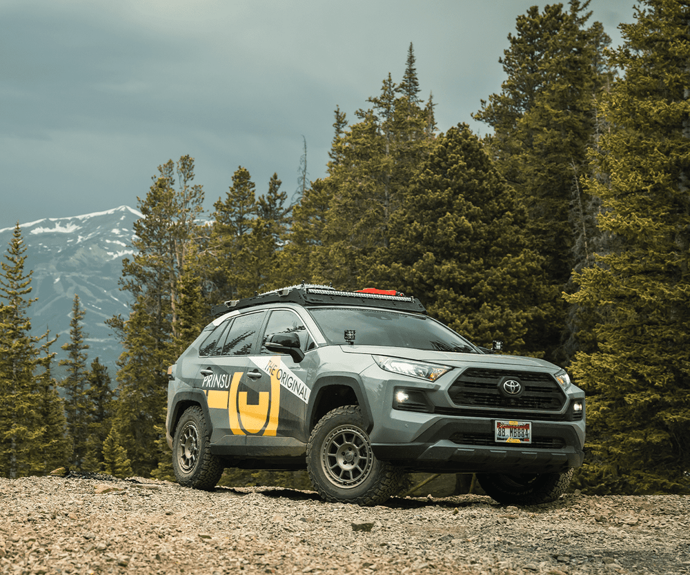 Prinsu Roof Rack on Rav4 color green in forest with Jerry Can