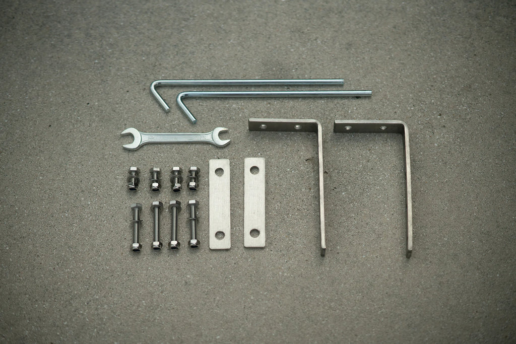 ROAM Rooftop awning tools