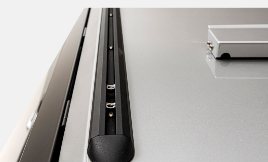 Roof Rails For On Top Of The Smart Cap For Dodge Ram