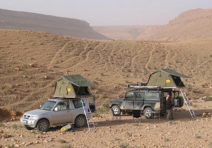 Series 3 Roof Top Tent - 5 Sizes Available - From 2 to 5 Person Capacity - by Eezi-Awn