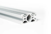 Additional aluminum crossbar for all rack systems.