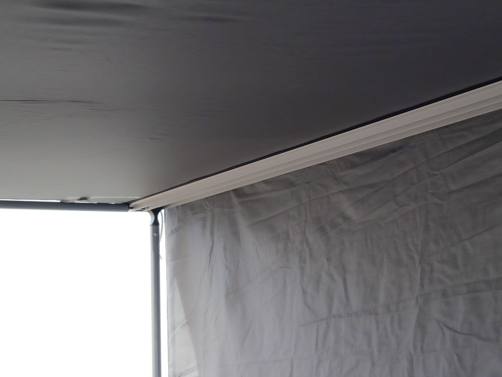 Wind Break with the same quality materials from the 2.5M Easy-Out Awning