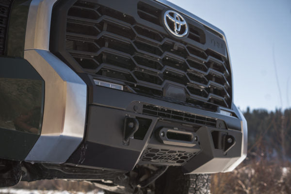 Toyota Tundra 2022 Covert Front BumpeR