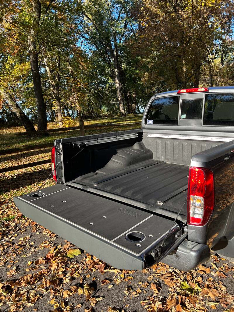 BillieBars Frontier Tailgate Cover