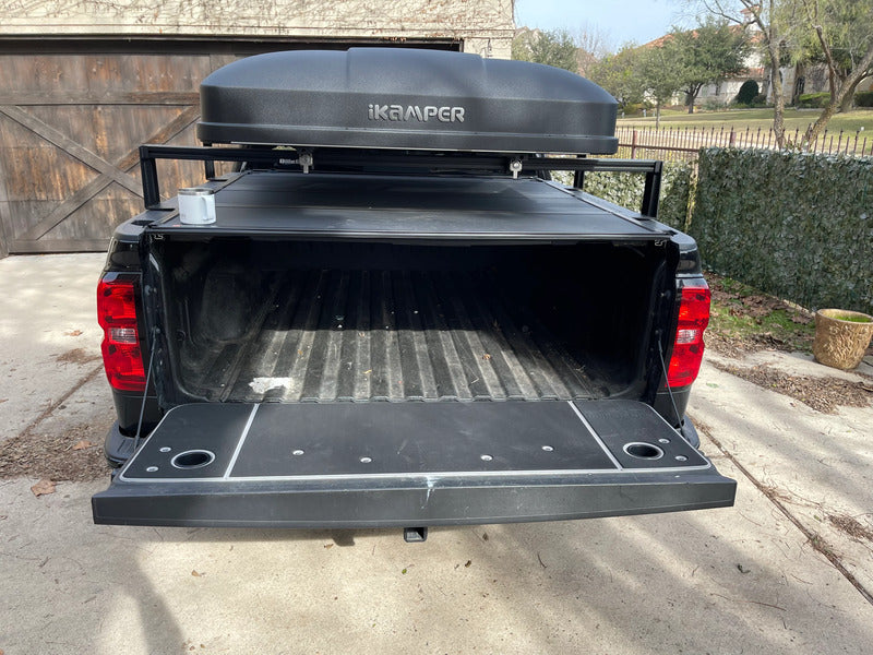 BillieBars Silverado & Sierra Tailgate Cover Installed