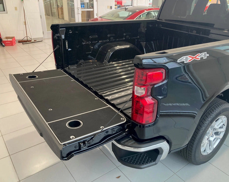 BillieBars Silverado & Sierra Tailgate Cover