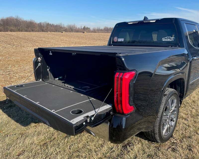 BillieBars Tundra Tailgate Cover