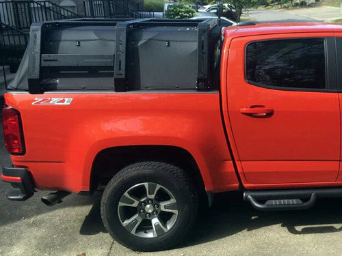Side View Of The Datin Fab Canvas Cage Rack For Chevrolet Colorado