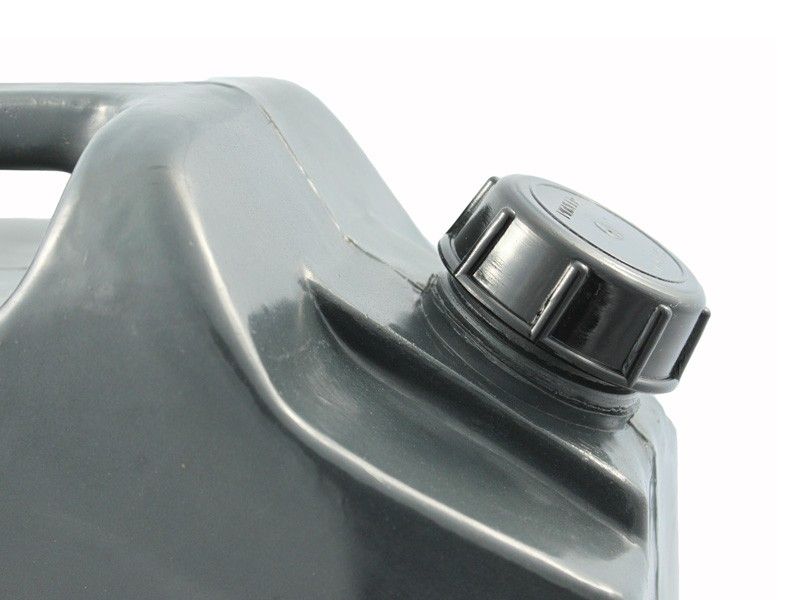 Front Runner Plastic Water Jerry Can With Tap
