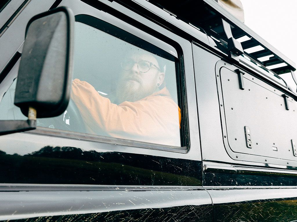 Front Runner Land Rover DEFENDER Gullwing Window - Aluminum