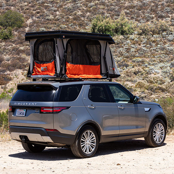 https://offroadtents.com/cdn/shop/products/landrover-discovery5-rooftop-tent-4.jpg?v=1635456510