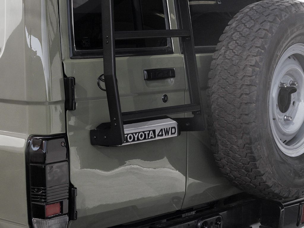 Front Runner Ladder For Toyota Land Cruiser 78 Troopy Vehicle