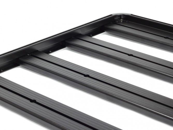 rack tray of Front Runner Slimline II Roof Rack For BMW X3 2018-Current