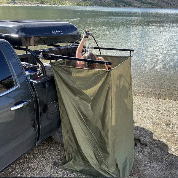 Tuff Stuff Enclosure for Shower Mounted on Roofrack